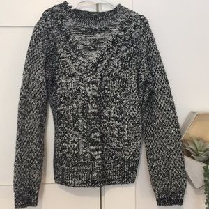 Gap girls crewneck sweater